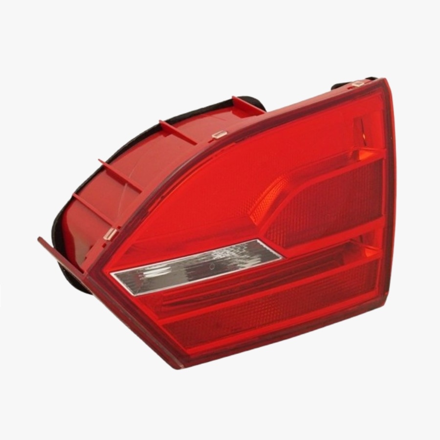 JETTA 2011-2014 MODEL ARASI UYUMLU SAĞ İÇ STOP LAMBASI