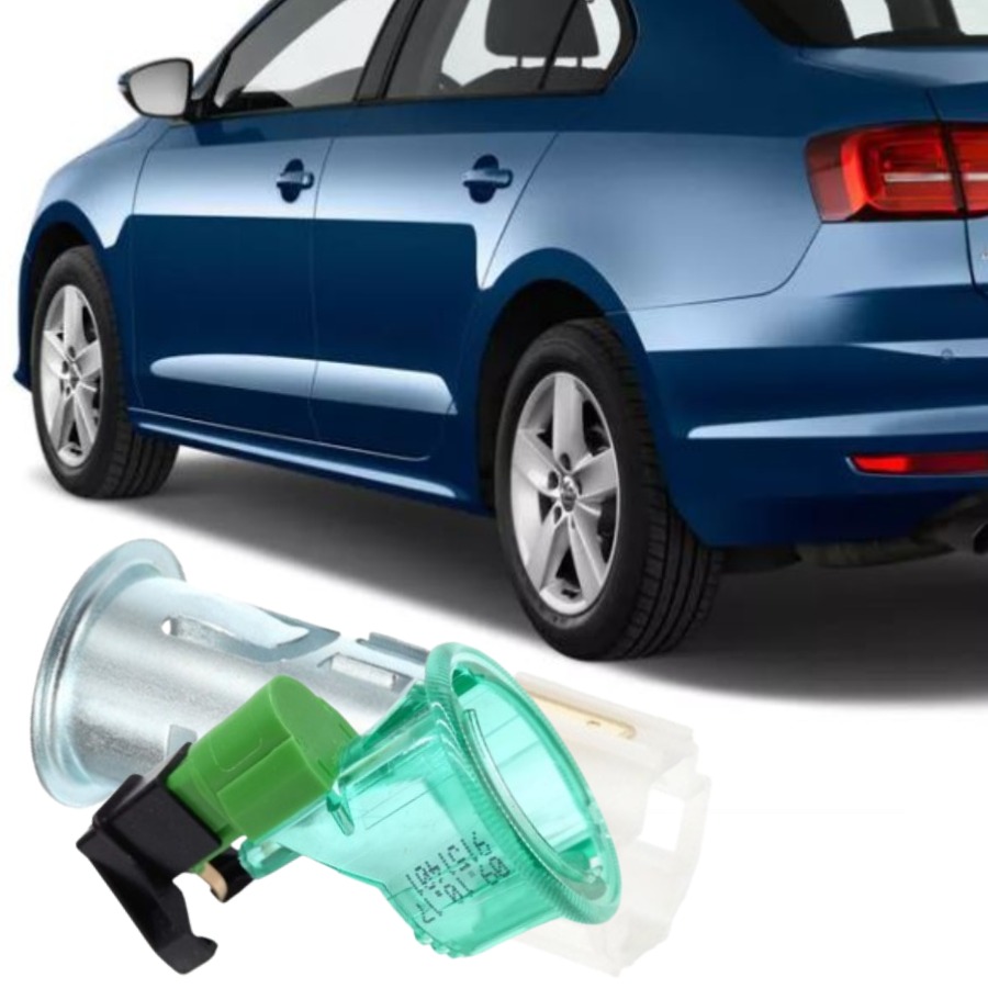 JETTA 2015-2018 MODEL ARASI UYUMLU (YEŞİL IŞIK) ÖN ÇAKMAK SOKETİ KOMPLE