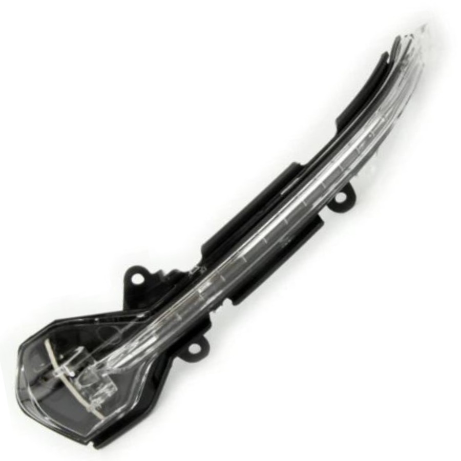 LEON 2017-2020 MODEL ARASI UYUMLU SOL SÜRÜCÜ TARAFI DIŞ AYNA SİNYALİ