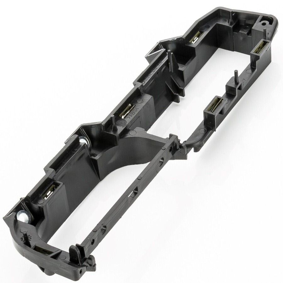 PASSAT B5 ÖN SOL KAPI KOLU TUTAMAĞI CAM DÜĞME ÇERÇEVESİ ALT BRAKETİ 1997-2000 MODEL ARASI UYUMLU