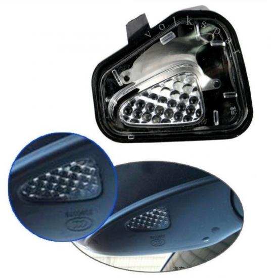 PASSAT CC 2009-2012 MODEL ARASI SAĞ AYNA SİNYALİ ALT ÇEVRE AYDINLATMA LAMBASI 3C8945292