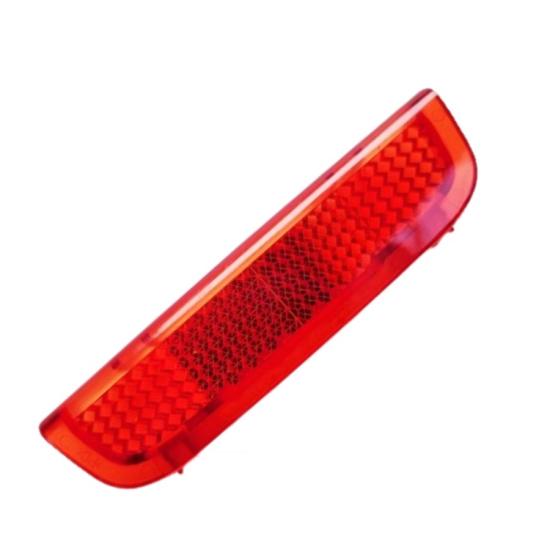 PASSAT B6 ÖN SAĞ KAPI ALT REFLEKTÖRÜ KIRMIZI 2006-2011 MODEL ARASI UYUMLU 1K0947419