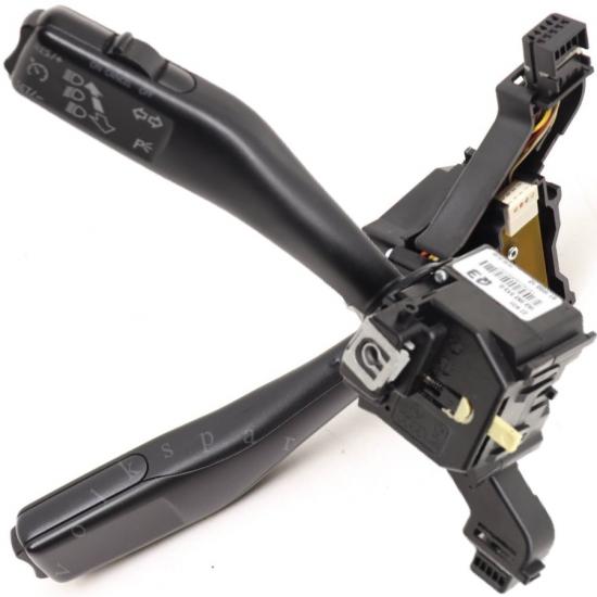 TİGUAN DİREKSİYON FAR SİNYAL SELEKTÖR KOLU FULL FONKSİYONLU 2008-2011 MODEL ARASI ARAÇLARA UYUMLU 1K0953513G